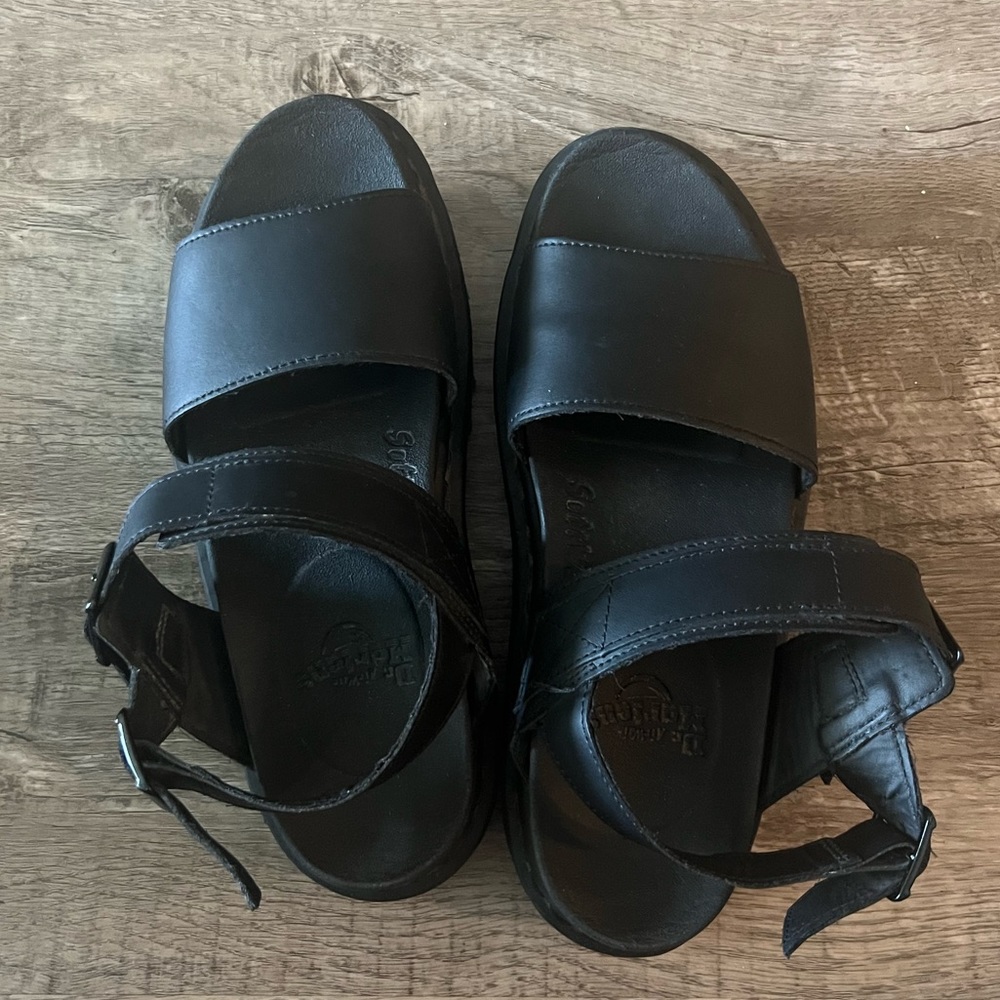 Dr Martens Voss Sandals